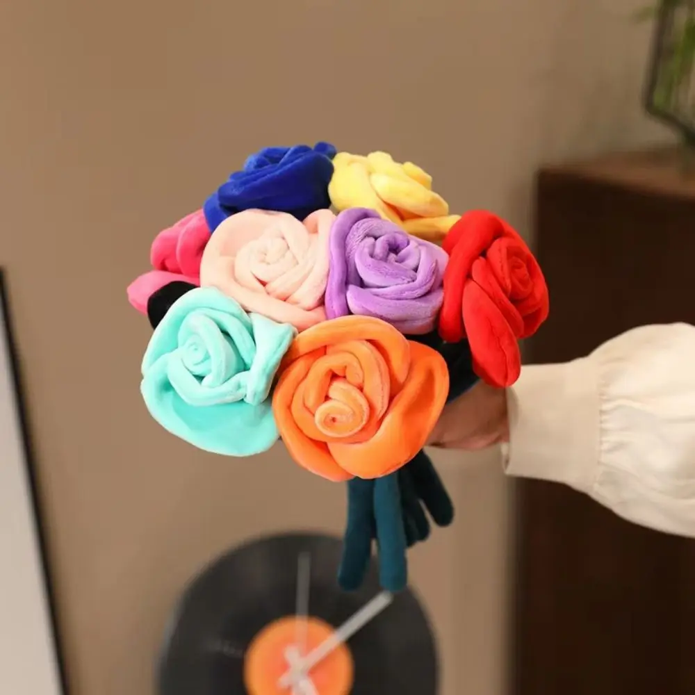 Bouquet di Rose in Peluche da 28cm, 9 Colori, Morbidi Fiori Simulati Imbottiti, Bambola di Peluche a Forma di Rosa, Design Realistico di Pianta Cartoonesca