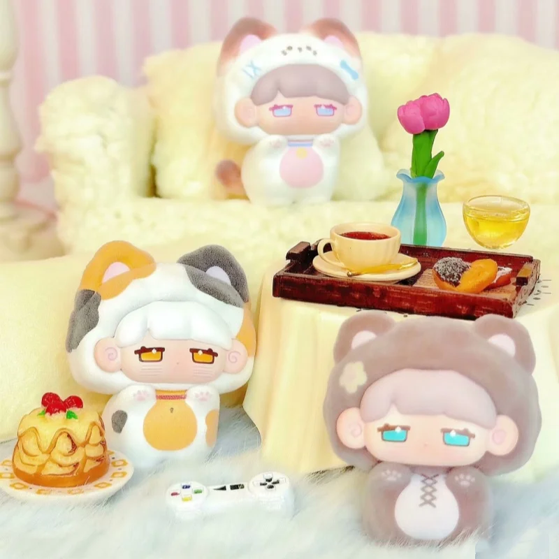 

Strawberry Mustard Mikka Pajama Party Series Blind Box Mini Toy Collectible Figurine Trendy Bean Room Decoration Cute Gift