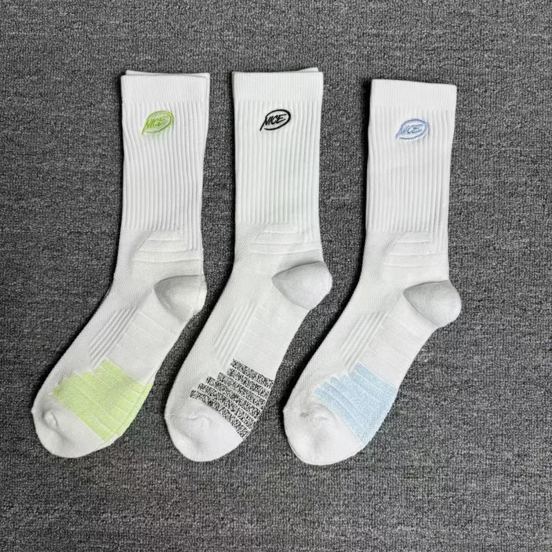 

1/6 pairs Men's casual comfortable sports basketball socks thick mid tube socks sweat absorbing breathable anti slip long socks