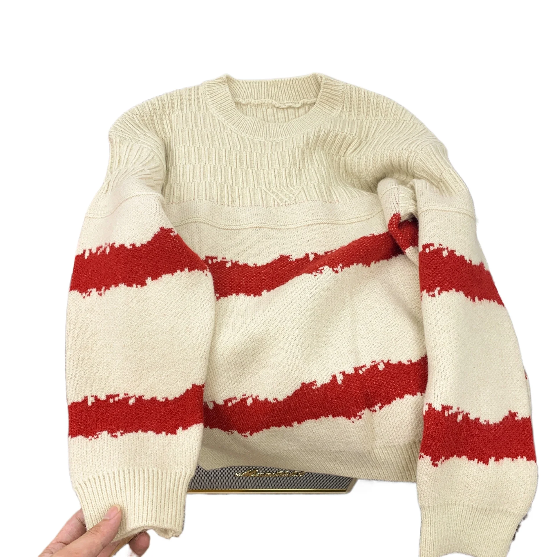 2026 Autumn and Winter Style Temperament Elegant High-end Milk Gentle Wind Knitted Sweater Fashionable Casual Simple Chic Top