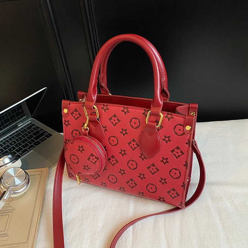 

Women's Leather Luxury Fashion Classic Shoulder Tote Bag Elegant Designer Crossbody Handbag For Urban Living