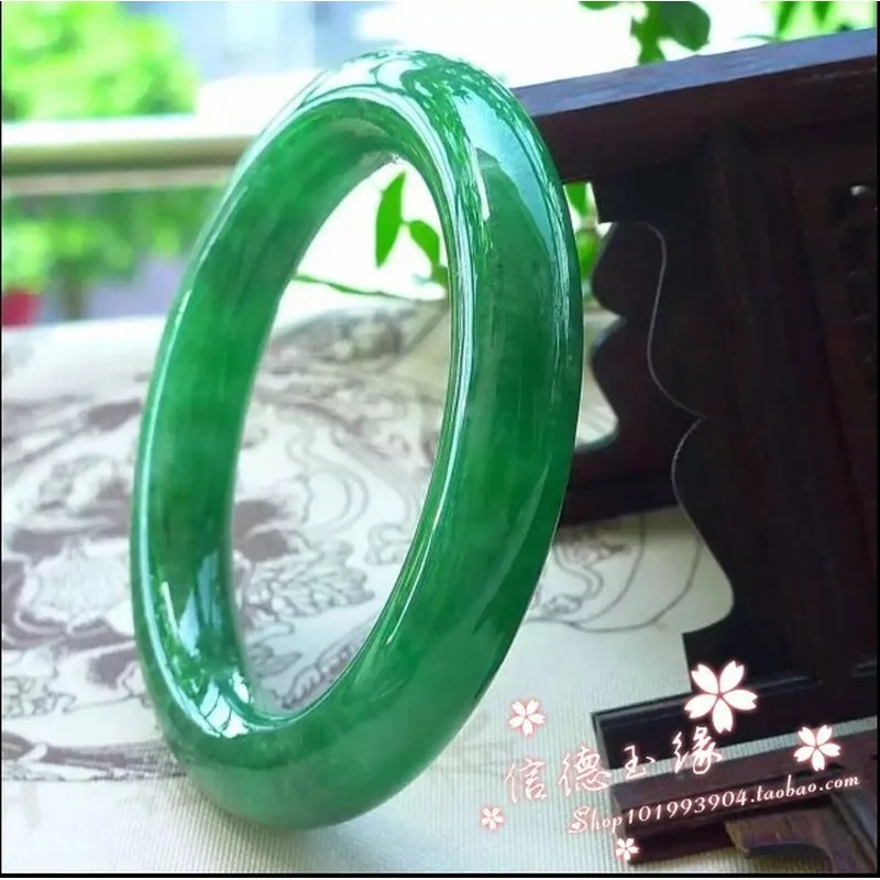Natural JadeiteARound jade bracelet Yunnan authentic ice-type, fully sunlit green, light sunlit green, and patterned women's bra