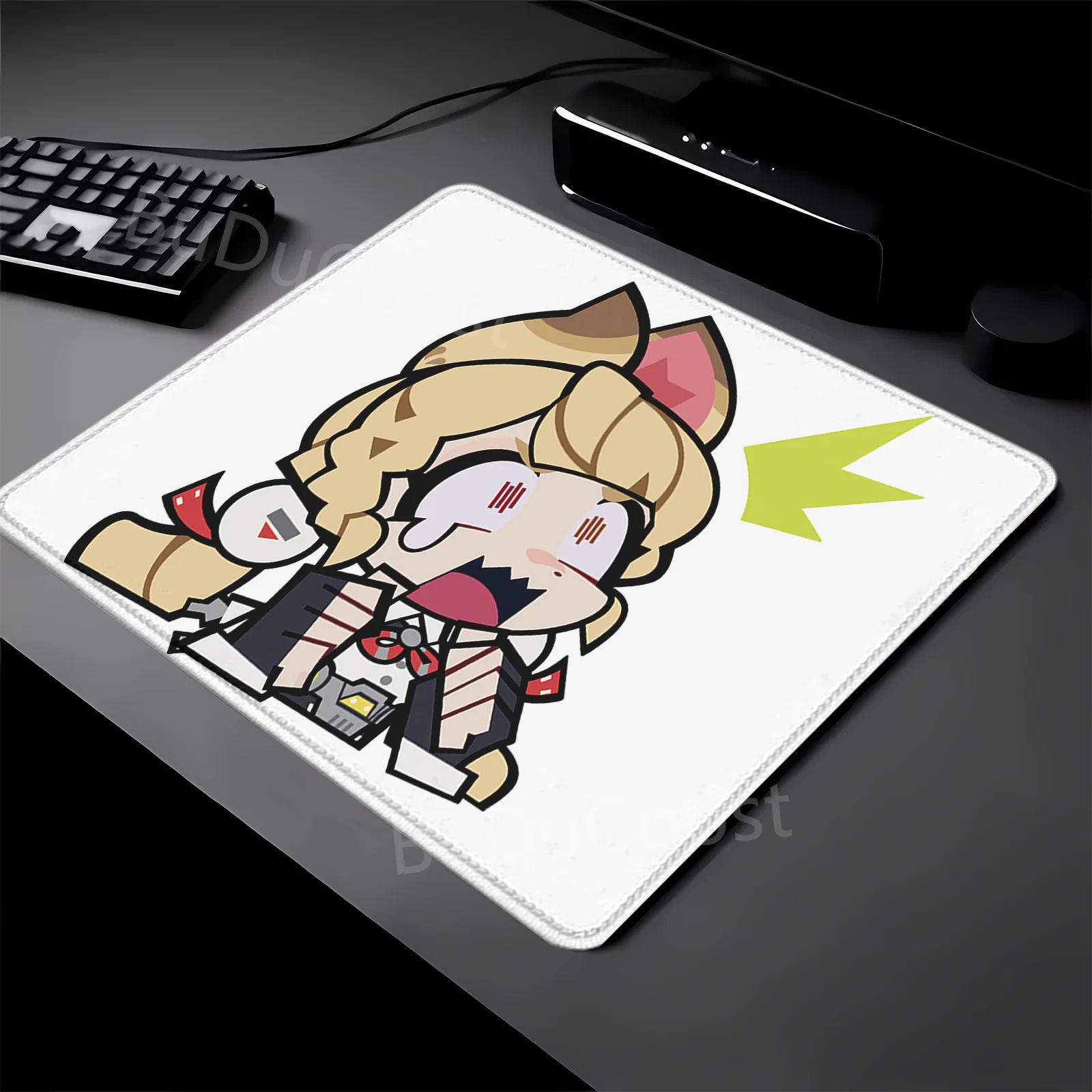 

Zenless Zone Zero Alice Vivian Yixuan role profile photo Mouse Pad Small size ZZZ Keyboard Mousepad Office Accessories Desk Mat