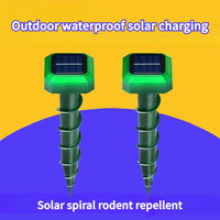 2PCS solar spiral insect repellent, outdoor waterproof ultrasonic animal repellent, to prevent pests and animals in the garden.