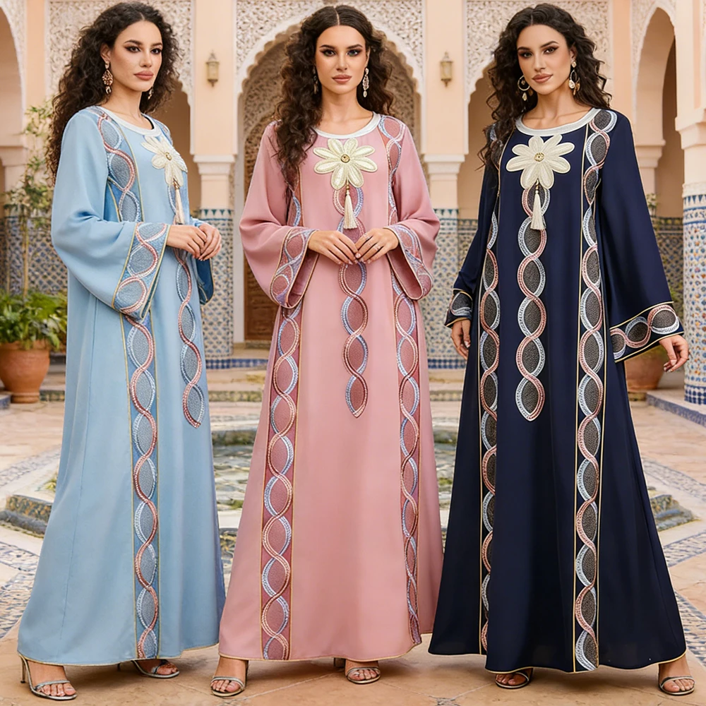 

New Muslim Women Tassel Embroidery Dress Eid Djellaba Dubai Abaya Turkey Kaftan Kebaya Caftan Marocain Femme Robe Islam Jalabiya
