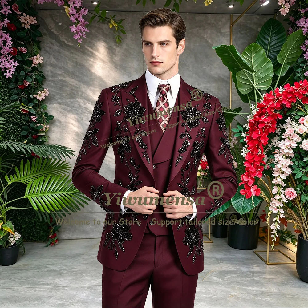 Exclusive Suits Men 3 Piece Sets Groom Beaded Stones Tuxedos Attire Customized Single Breasted Prom Blazer Man Wedding Outfit