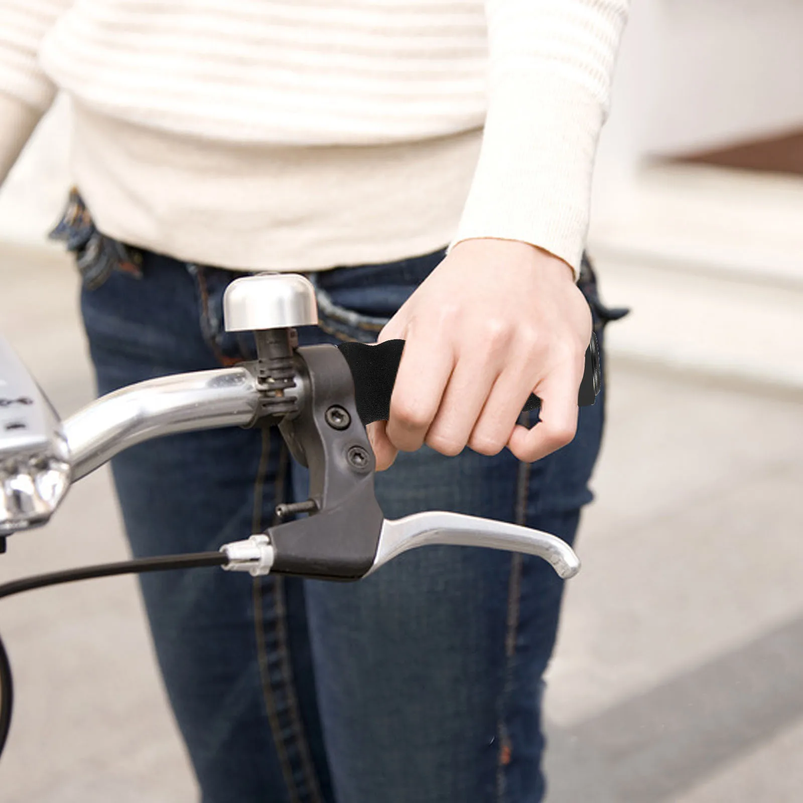 

2pcs Bike Handlebar Grip Anti-Slip Rubber Grips Lock Ring For Mountain Road Bike Shockproof Non-Skid Cover Cycling