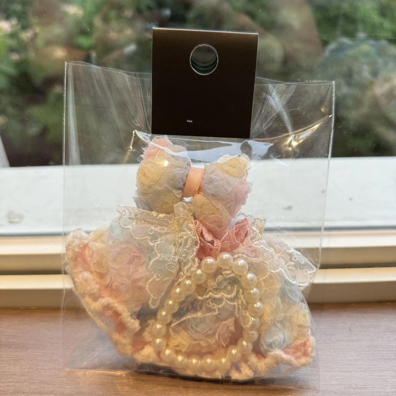 

(Без кукол)Labubu Одежда Юбка принцессы Жемчужное ожерелье Юбка из лепестковой пряжи, аксессуары Labubu Пышная юбка Благородный стиль