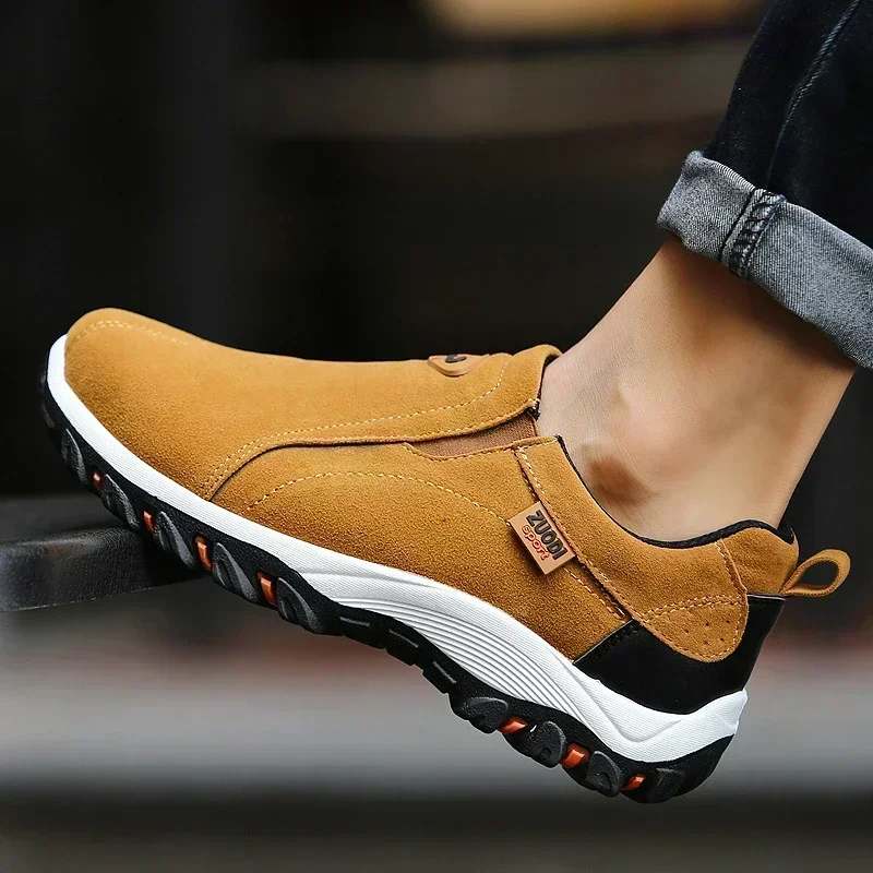 2024 vendita calda all'aperto leggero da uomo Casual sport Slip-on scarpe da passeggio mocassini da uomo scarpe da ufficio piatte traspiranti da donna