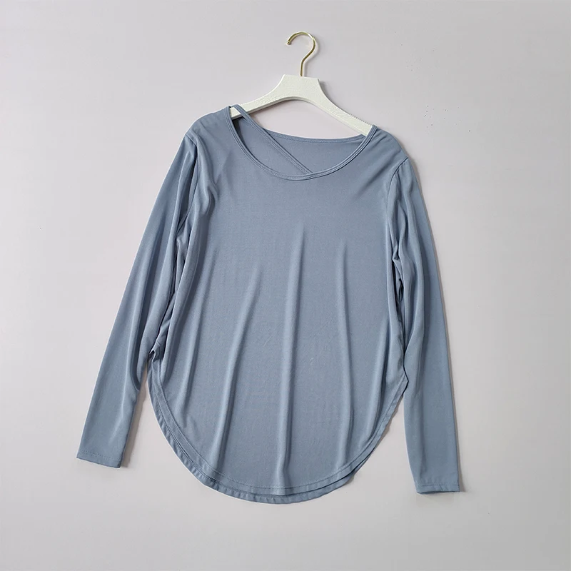 

Loose Fit Yoga Top with Split Side Lightweight Casual Long Sleeve Shirt Women's Gym Dance Cover Up Sporty Chic