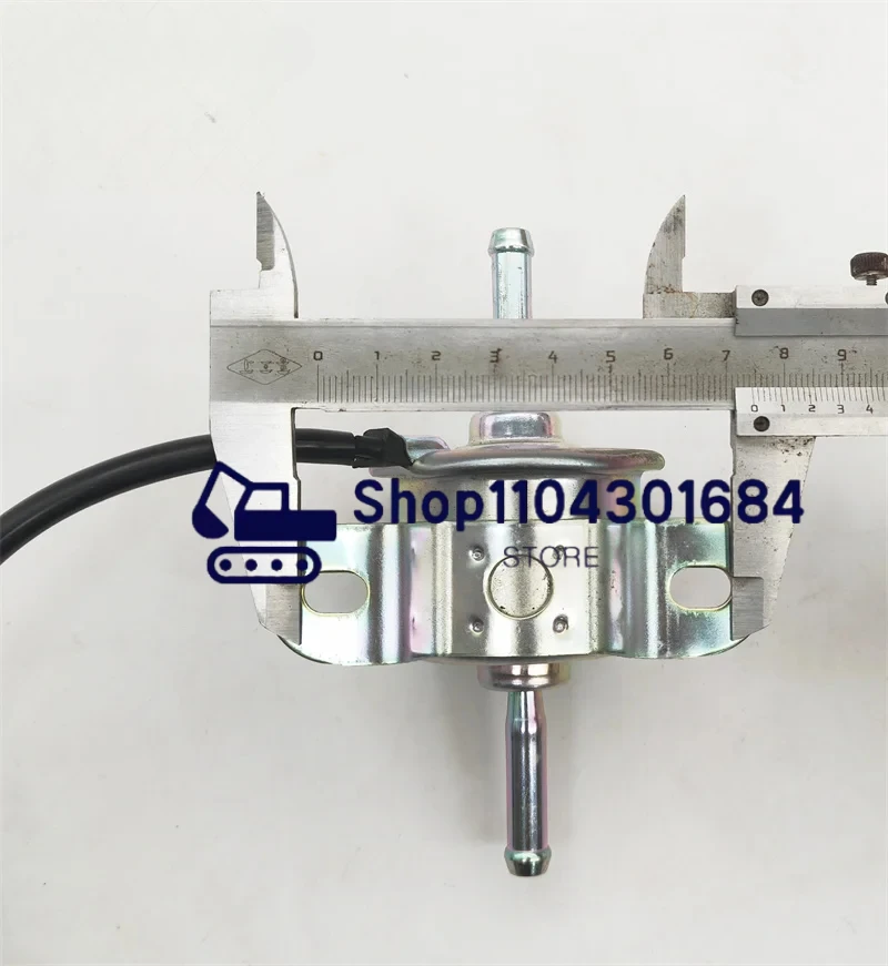 For Excavator Parts Car 12V 24V Fuel Feed Pump Electronic Fuel Pump Low Pressure 129612-52100 3TNV88 4TNV98 Takeuchi TB230 Daewo