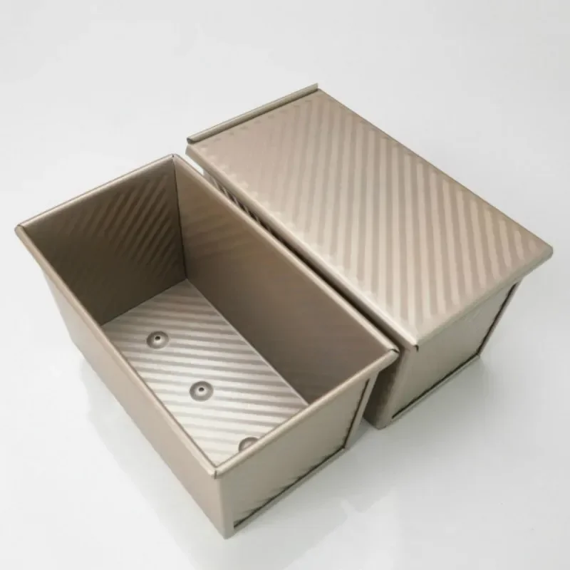 A Rectangular Loaf Pan Carbon Steel Non-stick Bellows with Cover Toast Box Mold Bread Mold Eco-Friendly Baking Tools for Cakes