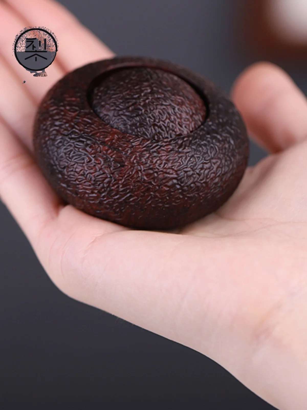 

Lixiang Courard Luy Charm Bead Handheld Carved Wooden Toy Small Le Purple Sandalwood Vintage Aesthetic Home Decoration