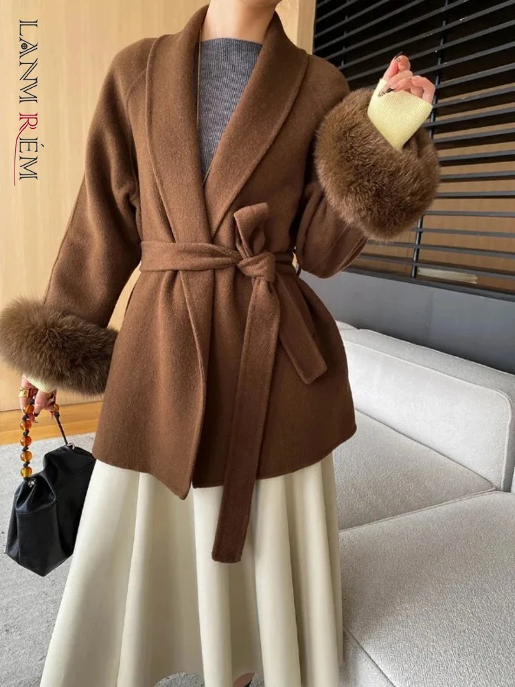 

[LANMREM] Solid Colored Woolen Coat Elegant Temperament Cuffs Fox Fur Lace Up Waist All Match Women's Outerwear 2024 New Winter