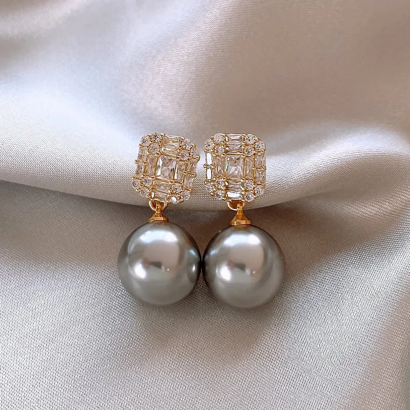 Silver needle light luxury sense micro inset zircon square linen gray pearl earrings Korean style temperament pearl earrings