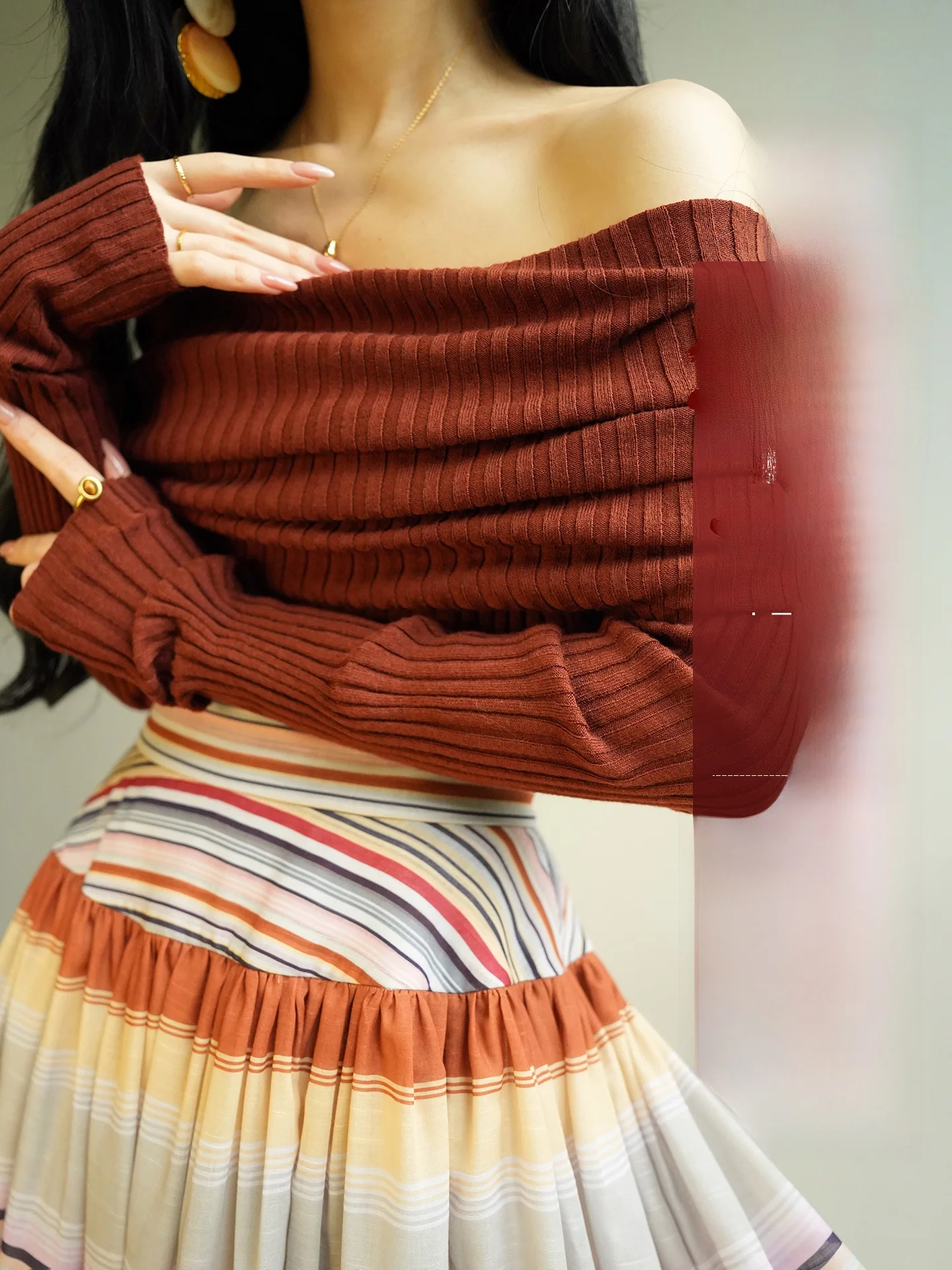 

Aconiconi Soft oulder Bared Knitted Sweater Gentle One-oulder Slim Fit Wool Blend Long Sve French Sle Polyester Fiber