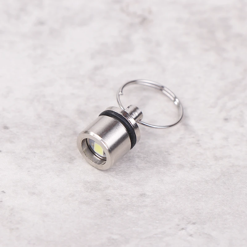 2Pcs Mini Electronic Light Keyring Flashlight Lamp Keychain Mini LED Light Key Chain Luminated Keyring Pendant Colorful
