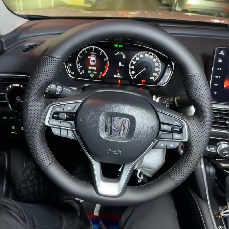 

Индивидуальный чехол на руль ручной работы для Honda Accord 10 (2018-2022), Odyssey (2021-2026), City (2023-2025) из микрофибры и кожи