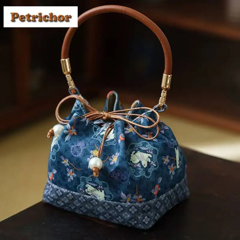 Osmanthus Jade Rabbit Cotton Cloth Drawstring Tea Cozies Luxury Tea Cozy For Teapot Portable Bag Travel Tea Set Bag Tea Ceremony view 3