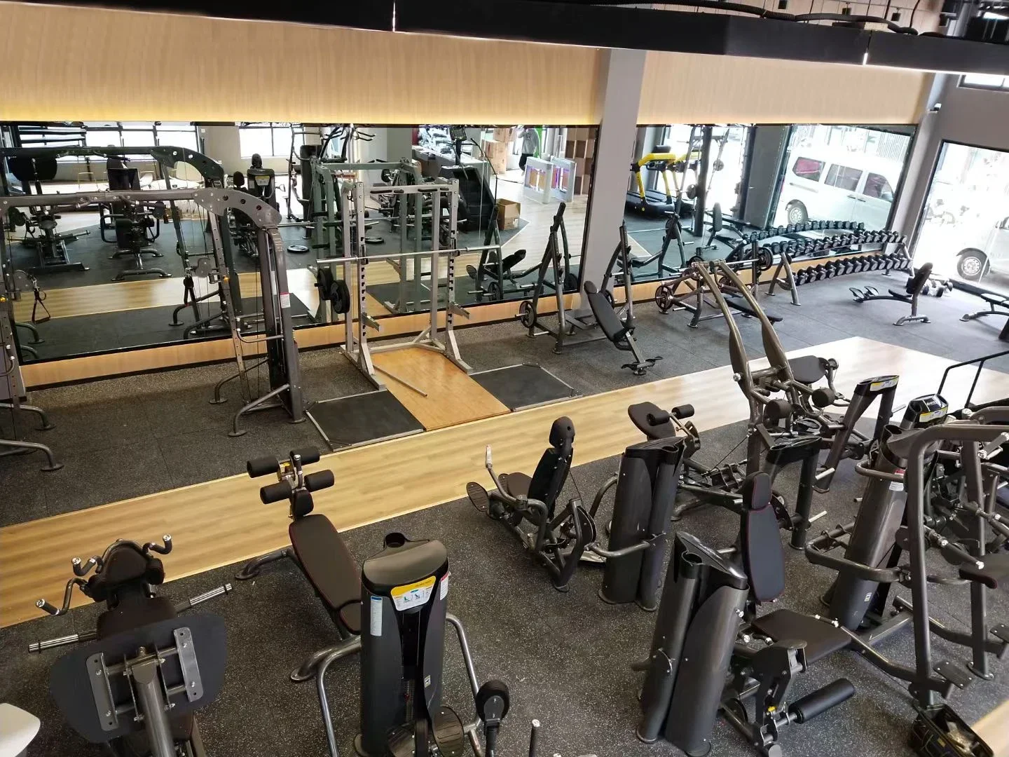 Newly Upgraded Fitness Clubs Hotels And Enterprises A Full Set Of Fitness Equipment For High-quality Strength Training And Aero
