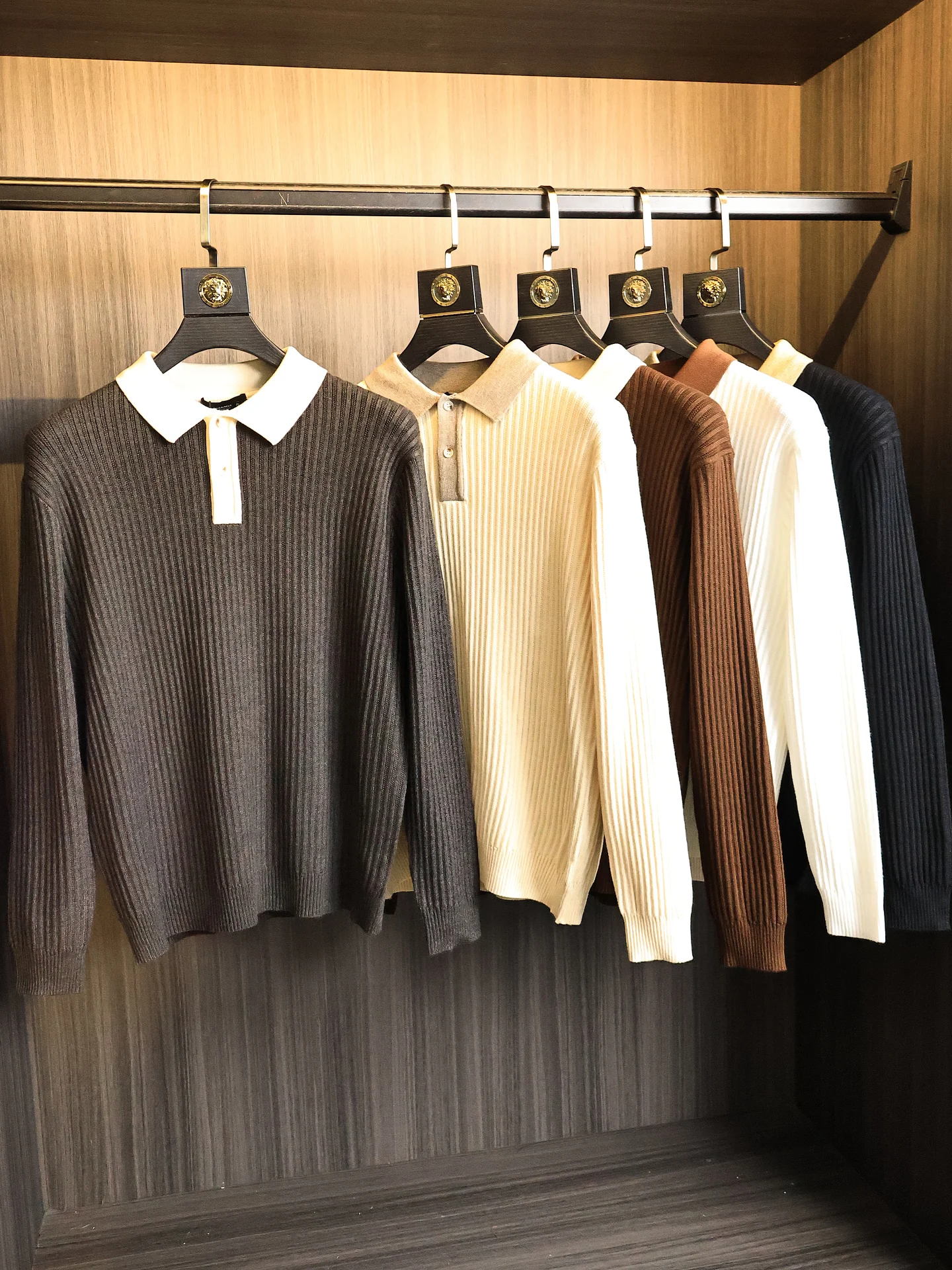 American Retro Soft Skin-friendly -neck Knitted Sweater Contrast Color Design Versatile Autumn Wear Comfortable Casual Style