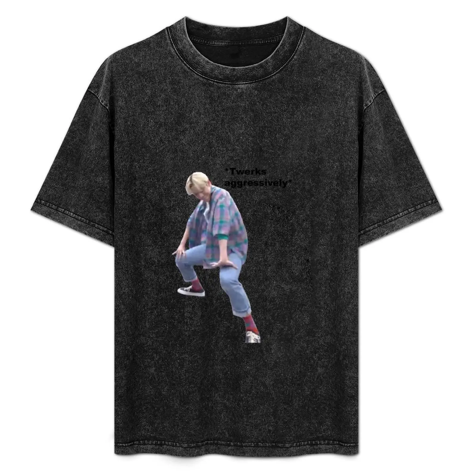 

Yunho Twerking T-Shirt korean fashion designer shirts Louboutins kawaii clothes funny t shirts men