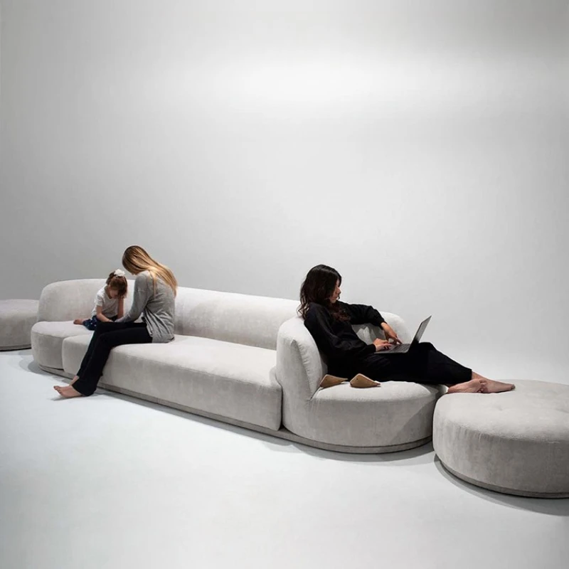 

Minimalist living room 2025 new straight three-person fabric, rotating sofa