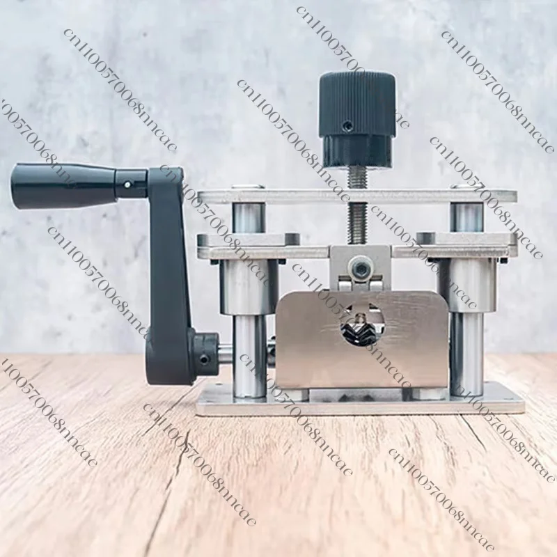 Small Electric Wire Stripping Machine Automatic Cable Peeler Manual Hand Crank Stripper Scrap Copper Wire Stripping Recycle Tool
