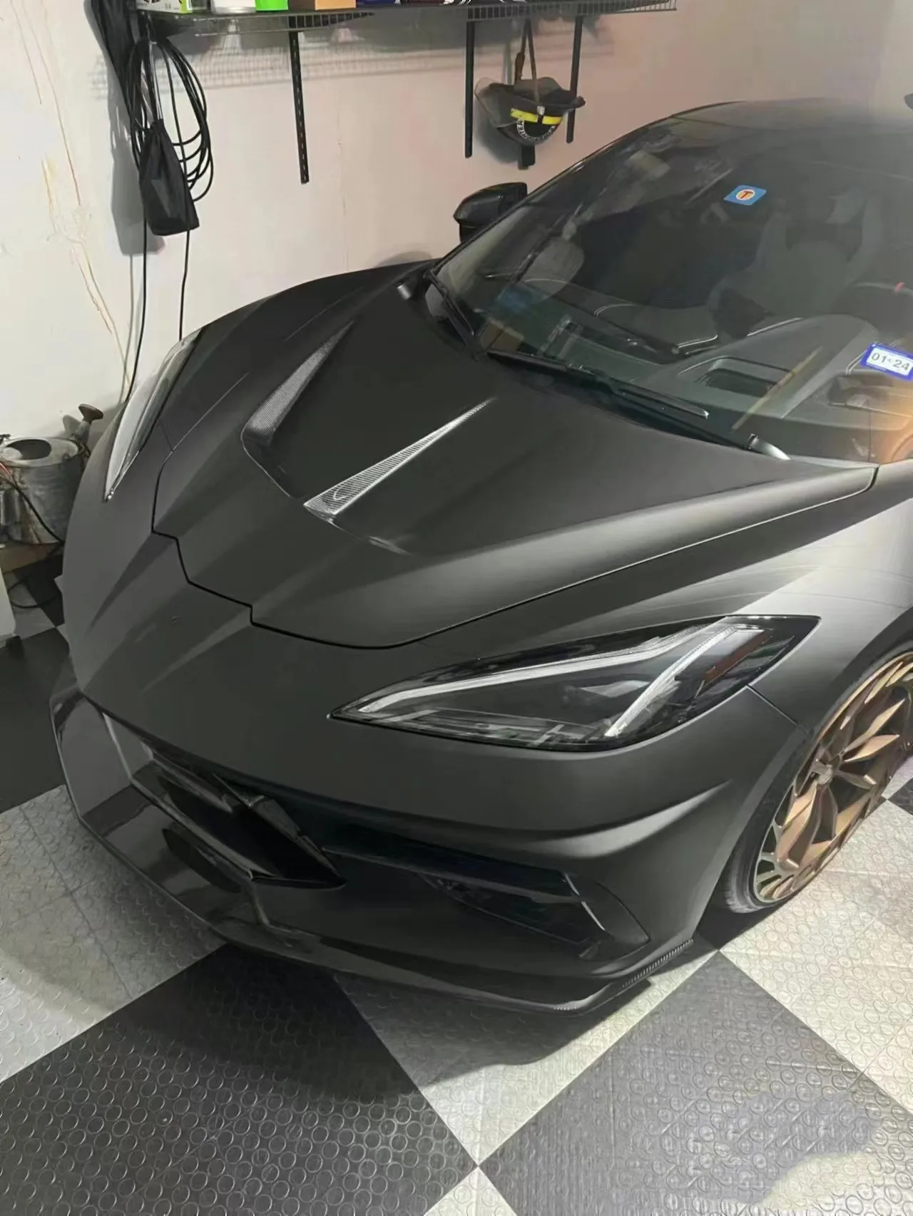 

suitable for Chevrolet Corvette Carbon Fiber Hood Upgraded ST-style Engine Hatch
