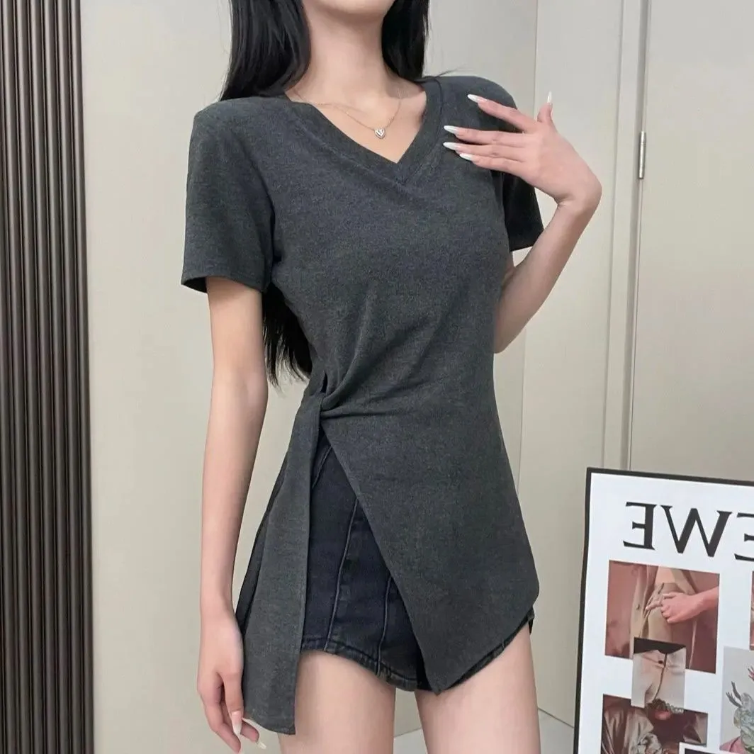 Spring and Summer Plus-size Women's New Pure Color Slimming and Slimming Design Irregular Tie V-neck Short-sleeve T-shirt view 4