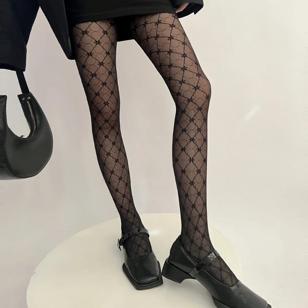 Chic Retro Argyle Plaid Pattern Women Pantyhose Small Floral Geometric Light Dark Lines Transition Hottie Lolita Sexy Tights