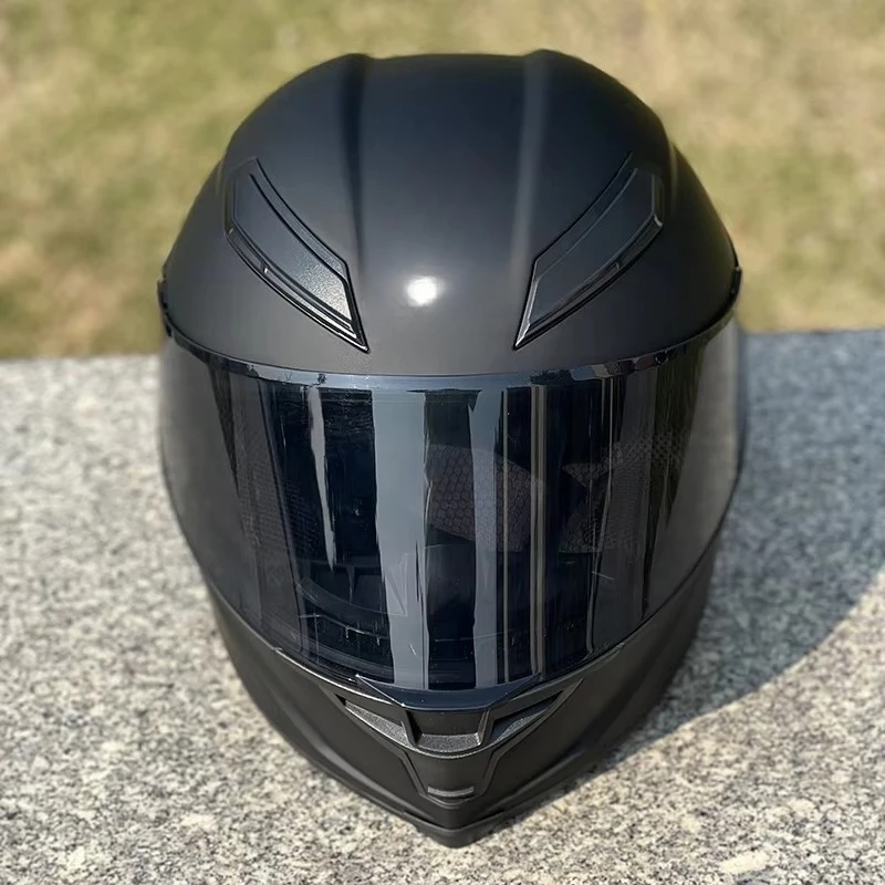 

Full Face Motorcycle Helmet Riding Big Spoiler Motorcycle Helmet Casco Casque Original Matte Black Helmet DOT Approved