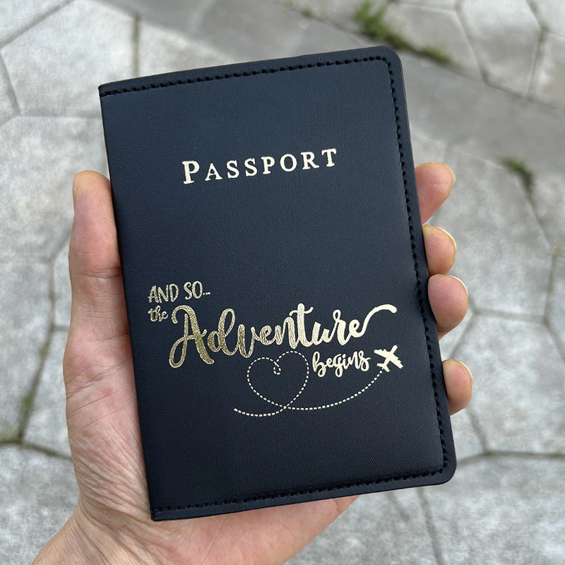 Nombres personalizados Fundas para pasaporte Cartera de viaje Pasaporte Funda personalizada con nombre dorado para pasaporte Nuevo diseño