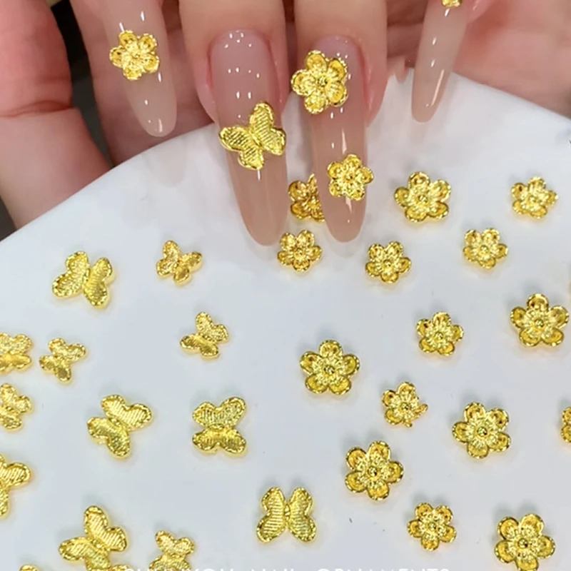 10PCS Goldene 3D Schmetterling Blume Nagel Dekoration Galvani Goldene Legierung Nagel Zubehör DIY Nail art Bohrer