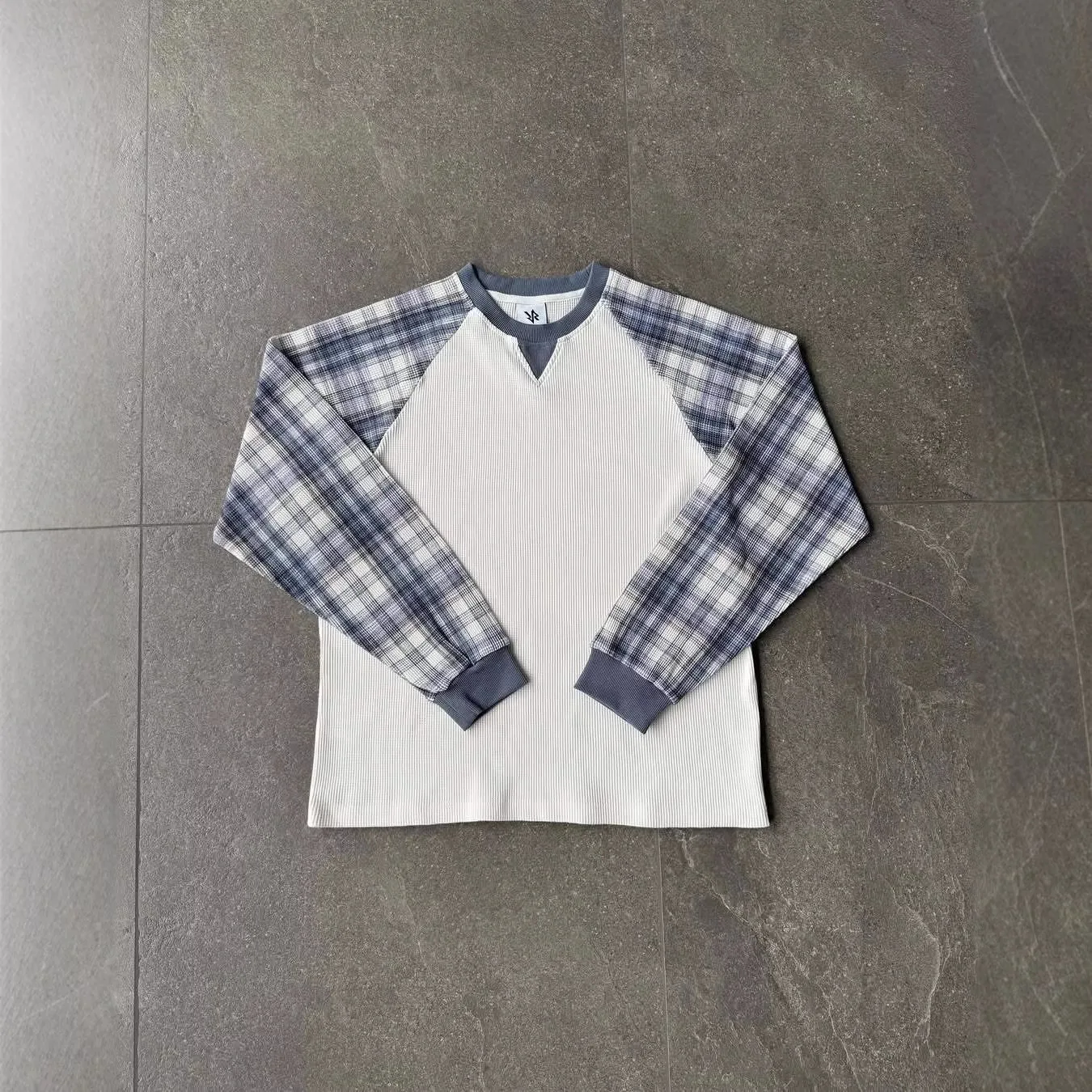 Retro Trend Round Neck Long Sleeve Waffle T-Shirt Plaid Color Matching Design Autumn and Winter Fashion Trend New Unisex