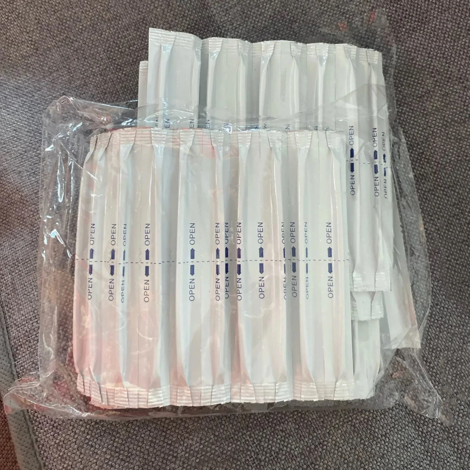 

200 Pcs Wet Cotton Swabs Double Head Cleaning Stick For IQOS 3.0 DUO 2.4 PLUS Multi 4 ILUMA PRIME LIL/LTN/HEETS/GLO Heater