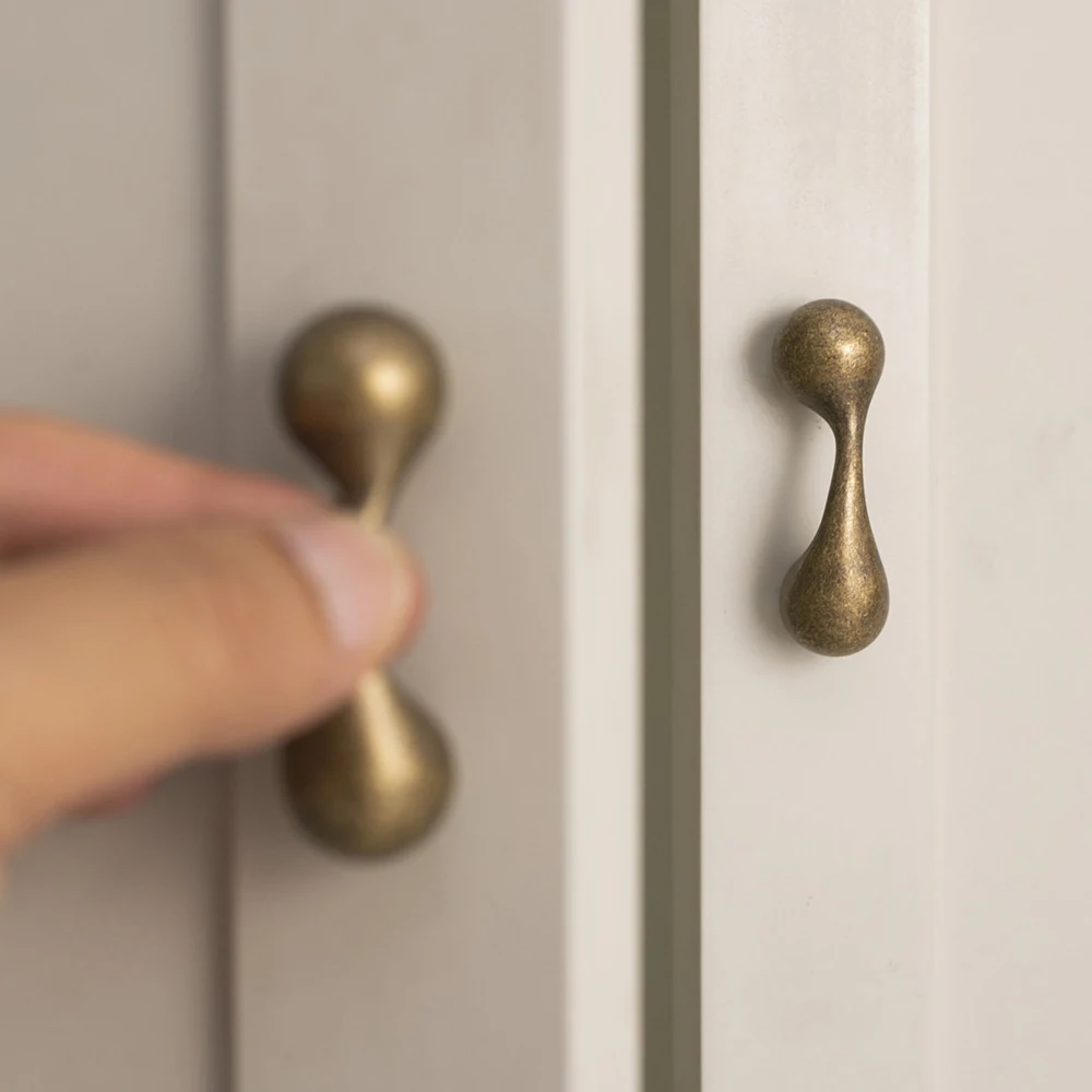 Vintage Antique Brass Cabinet Pull Handle Abstract Irregular Teardrop Shape Solid Metal Drawer Knob for Cupboard Hardware