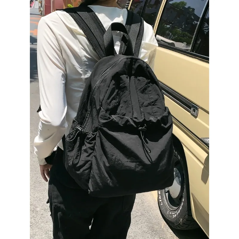 防水ナイロン折りたたみトラベルバックパック女性のカジュアル Sle 耐久性のあるトラベルバッグ軽量ブックバッグ若者向け