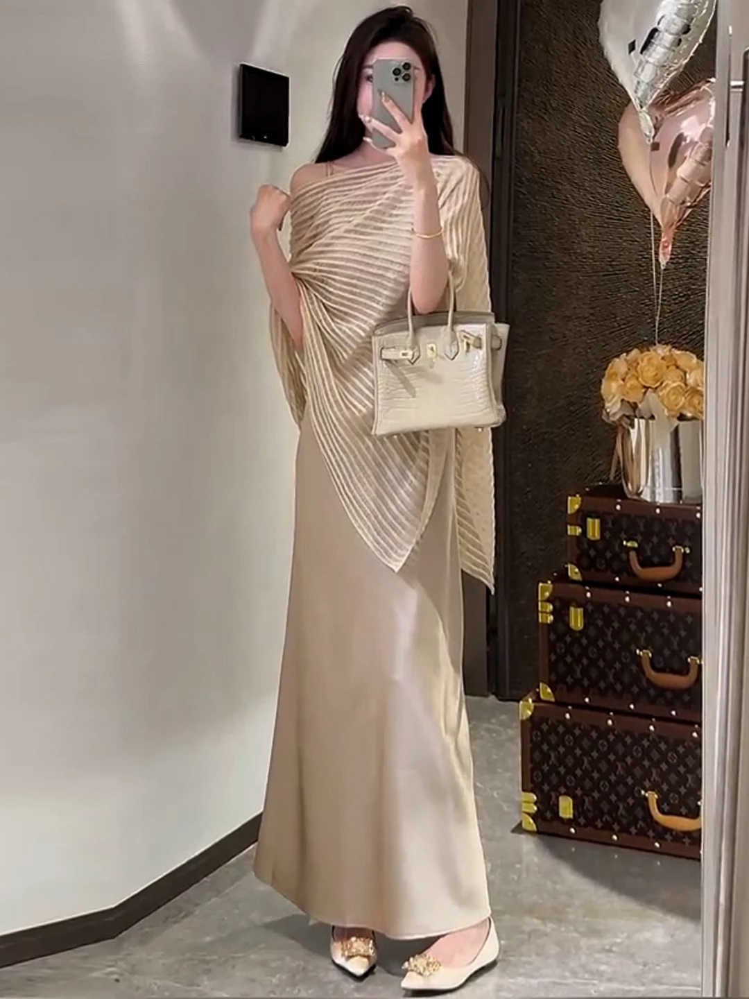 

Лето 202, роскошный ацетатный атласный ремешок Dr, солнцезащитный крем, комплект из двух предметов, женский повседневный ансамбль, средний тонкий S...