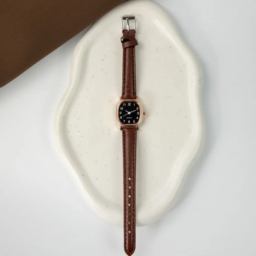 New Quartz Movement Square Wristwatch Leather Strap Arabic Numeral Dial Ladies Wristwatch Quartz Watch Daily Outfits