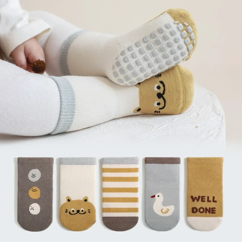 Cute Baby Girls Boys Anti-Slip Socks Newborn Soft Cotton Floor Sock Toddler Thick Warm with Cartoon Designs for All Seasons