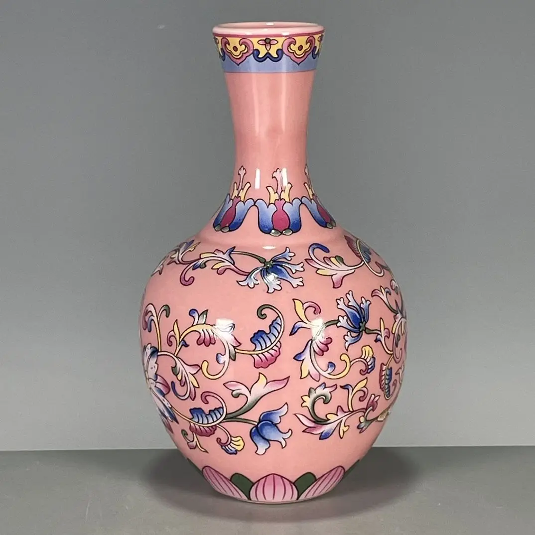 Replica Chinese-style porcelain, antique kiln porcelain, brown glaze, backflow teapot, ornament.