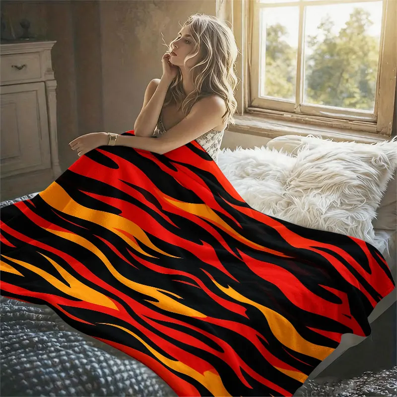 Fire Flame Pattern Flannel Blanket Warm Soft Halloween Christmas Decorative Couch Warm Cozy All-Season Gift