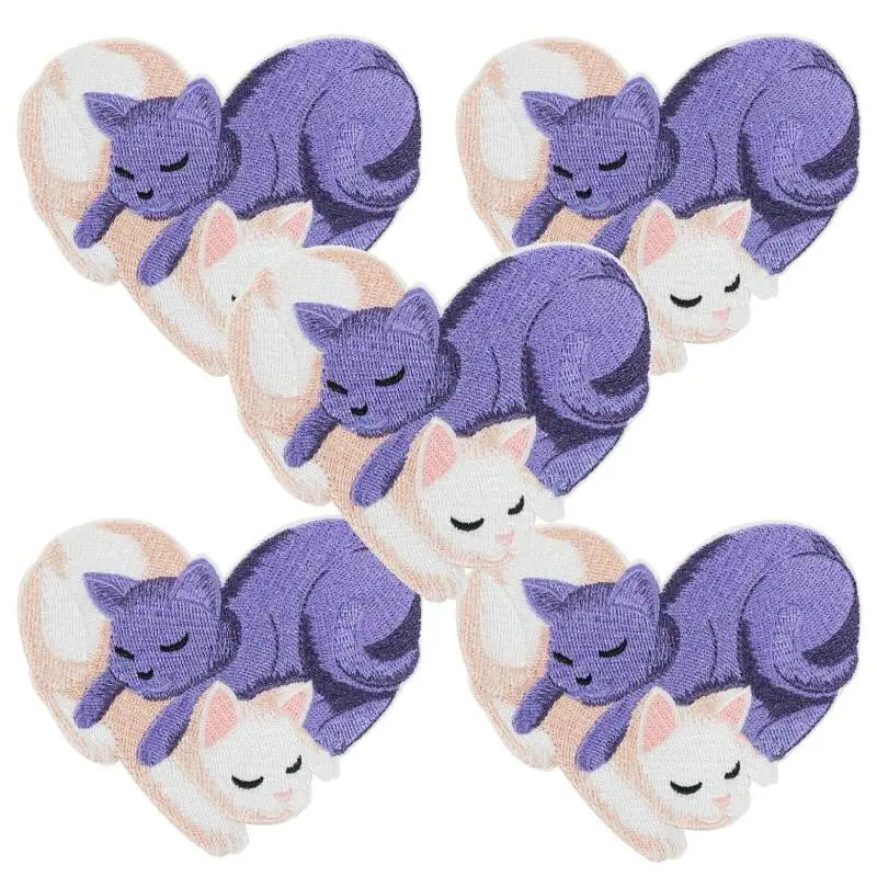 5 Cute Heart-Shaped Sleeping Cat Iron-On Patches, Heart-Shaped Cat Embroidery Patches, DIY Decorative Adhesive Badges, Suitable for Clothes, Jeans, Jackets, Backpacks, Hats