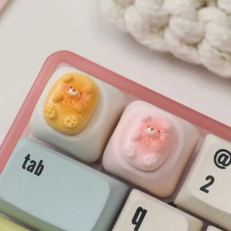 

Resin ESC KeyCap с 3D -мультфильмом конструкция медведя для механических клавиатур Удобный набор типирования розовый желтый 896c