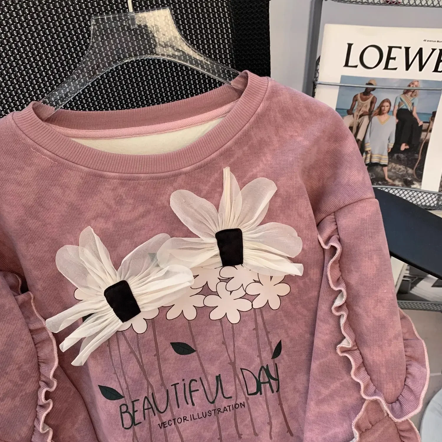 Mangas de encaje de margaritas con exquisita sudadera con capucha de terciopelo para mujer en otoño e invierno, top corto informal pequeño e irregular