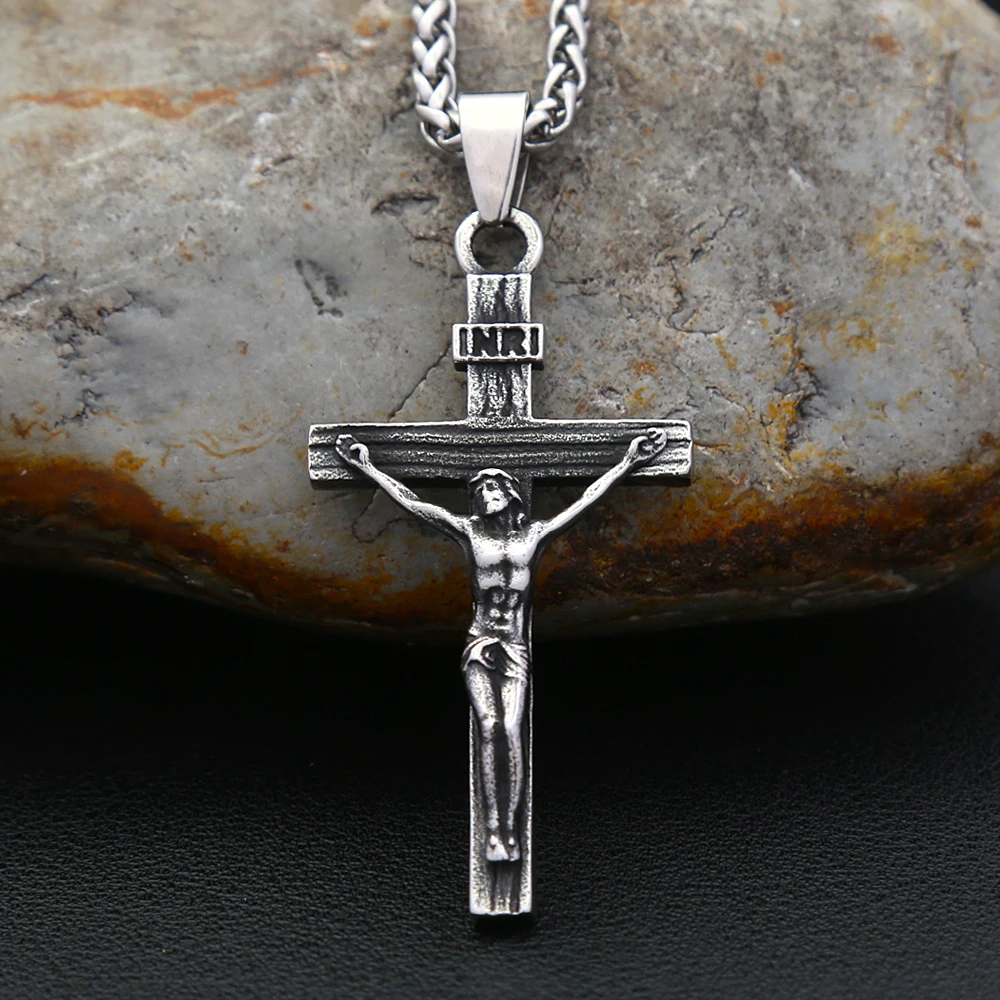 Small Size Vintage Jesus Cross Necklace Men And Women Stainless Steel Biker Amulet Pendant Fashion Jewelry Gifts Dropshipping