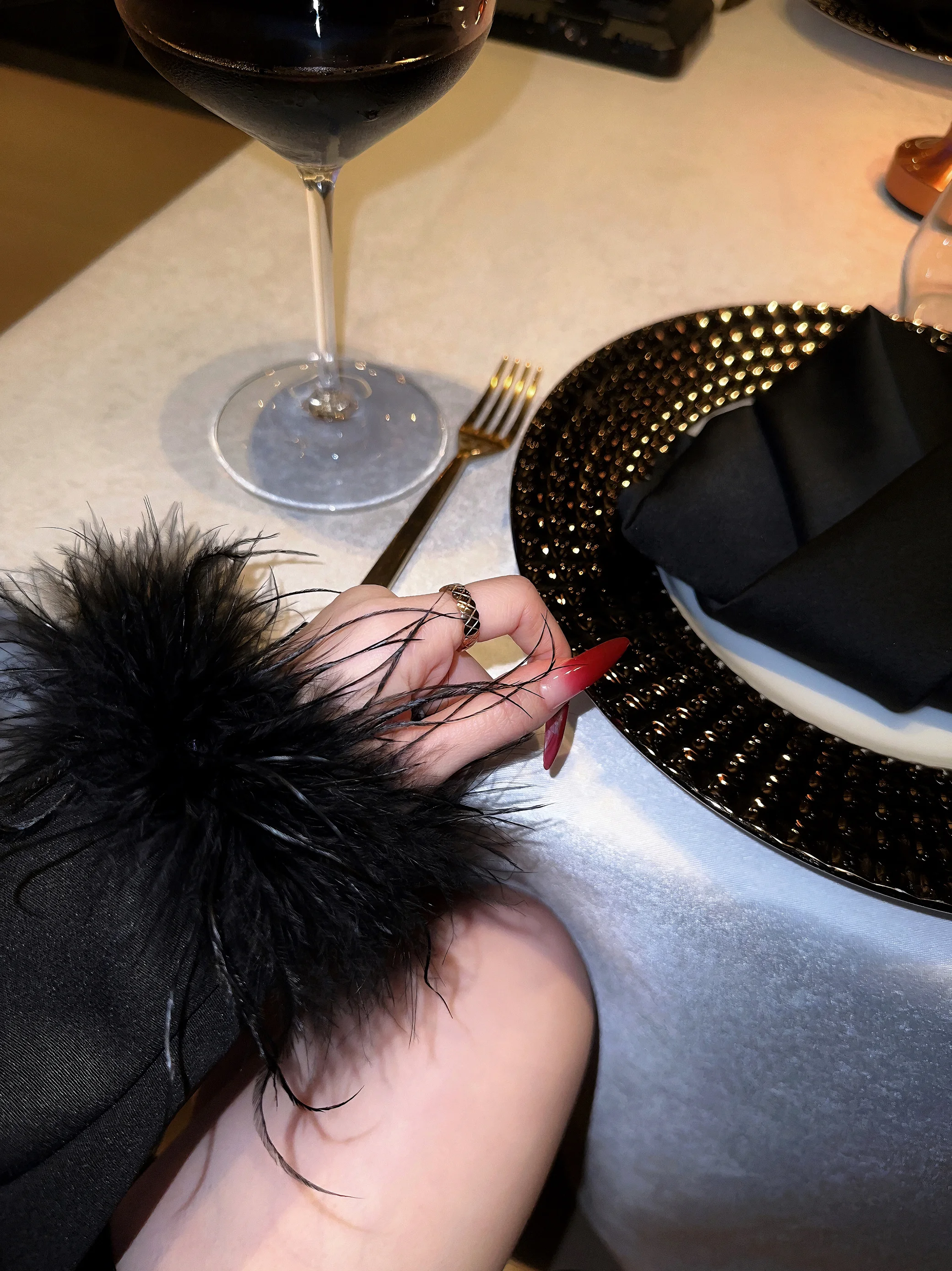 

Женское пальто Ele Bla Fce с подкладкой из страусиных перьев, широкими рукавами-манишками, свободного кроя, двубортное, для офиса и повседневной носки