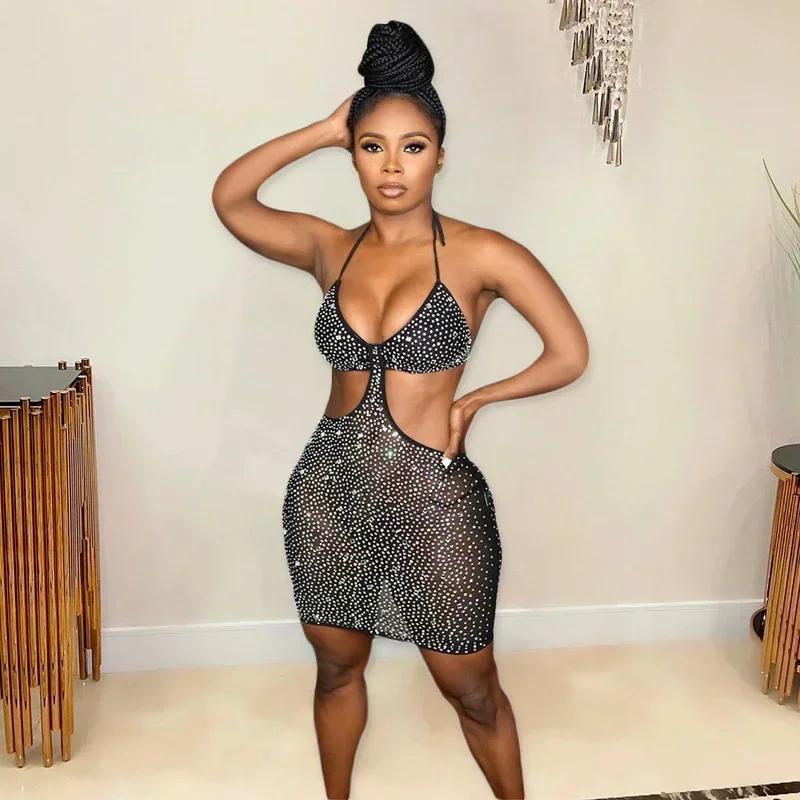 GUWU Spparkle negro Rhinestone ceñido al cuerpo Mini vestidos de mujer Glam cuello Halter recortado lentejuelas vestido corto de fiesta trajes de club nocturno