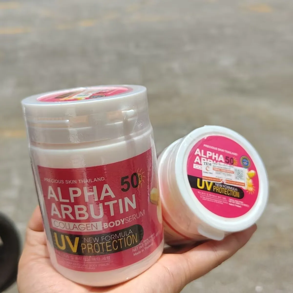 

250g Thailand Alpha Arbutin 3 Plus Collagen White Body Skin Lightening Brighten Reduce Dark Skin Blemishes SPF50++ UV Proection